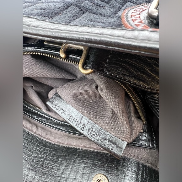 Fendi Zucca Shoulder Bag / Handbag - Picture 10 of 16